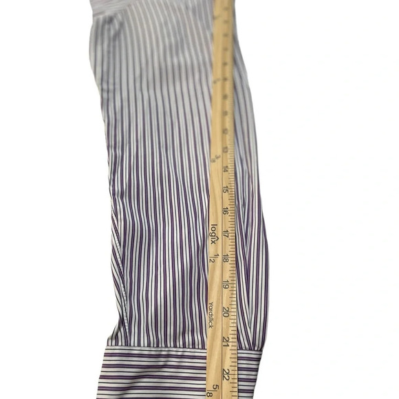 Ralph Lauren Custom Fit Long Sleeve Men’s Button up Shirt.  Purple/White Stripes - Picture 5 of 9